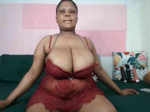 BIGTITTISXX BIGTITTISXX