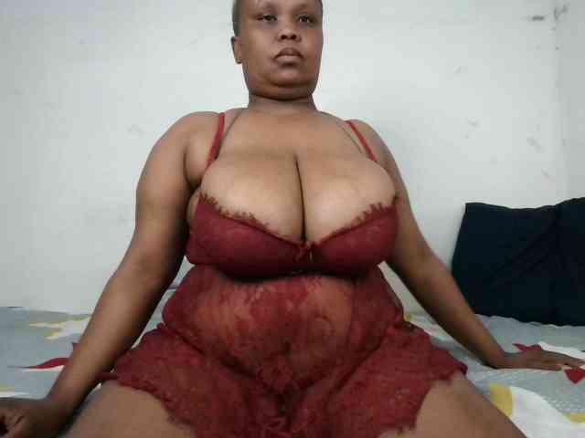 BIGTITTISXX webcam