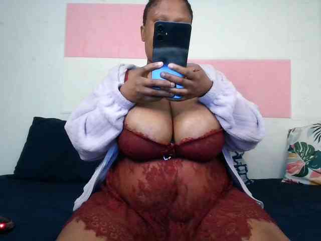 BIGTITTISXX BIGTITTISXX
