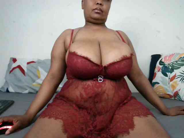 BIGTITTISXX BIGTITTISXX