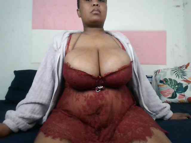 BIGTITTISXX