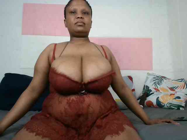BIGTITTISXX