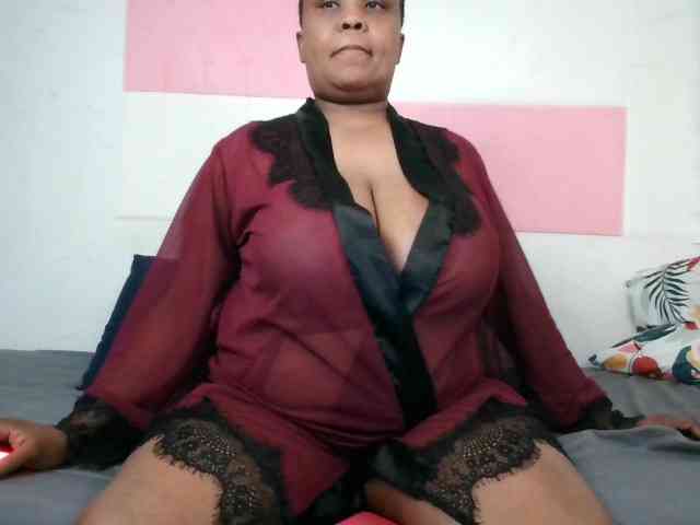 BIGTITTISXX