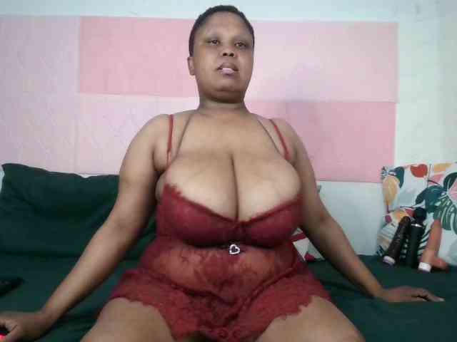BIGTITTISXX