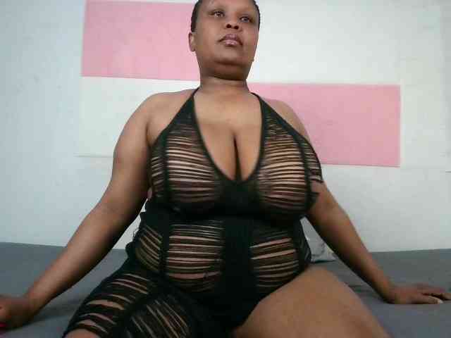 BIGTITTISXX