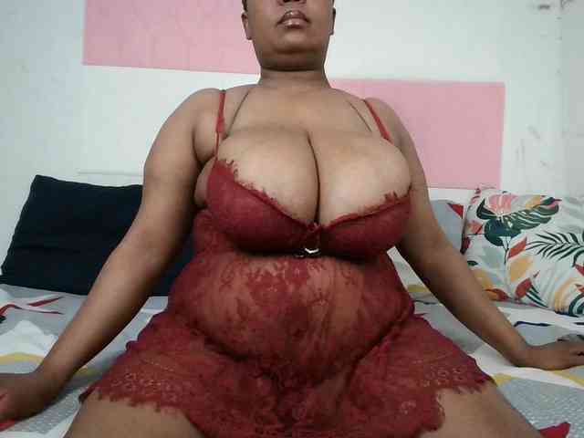 BIGTITTISXX