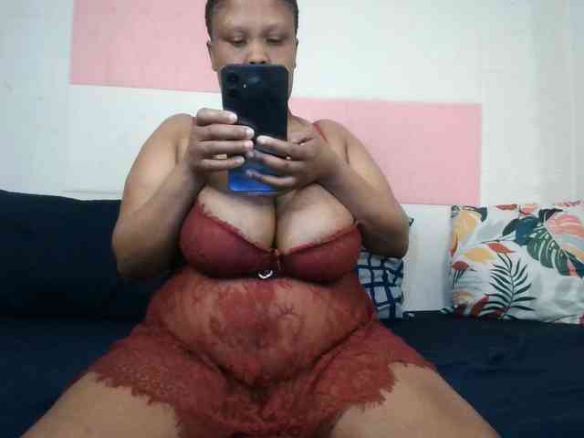 BIGTITTISXX BIGTITTISXX