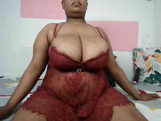 BIGTITTISXX