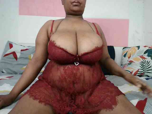 BIGTITTISXX BIGTITTISXX