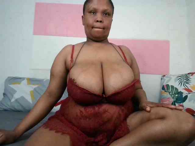 BIGTITTISXX