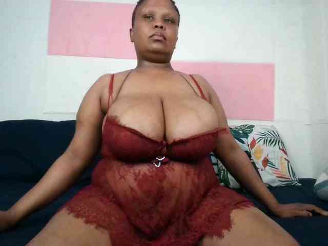 BIGTITTISXX