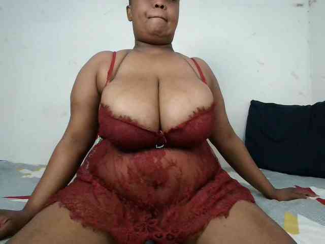 BIGTITTISXX