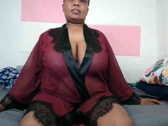 BIGTITTISXX