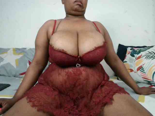 BIGTITTISXX