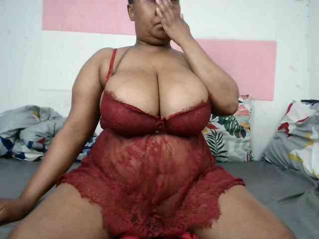 BIGTITTISXX