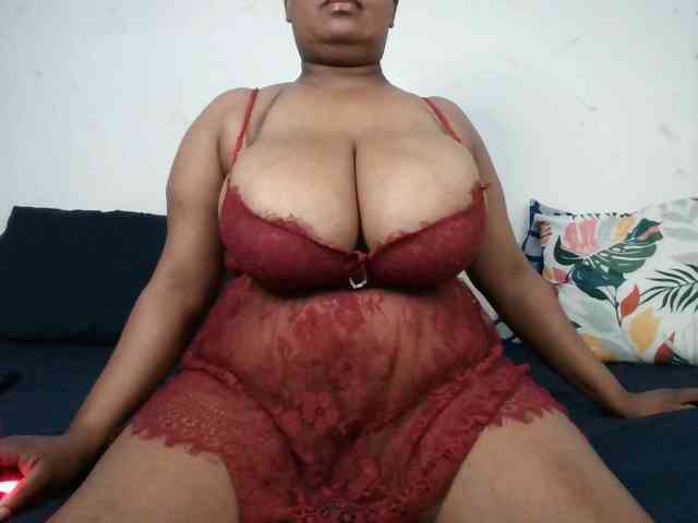 BIGTITTISXX