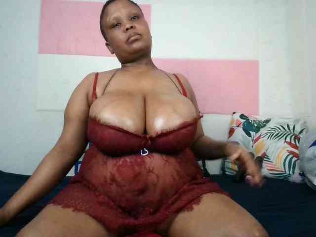 BIGTITTISXX