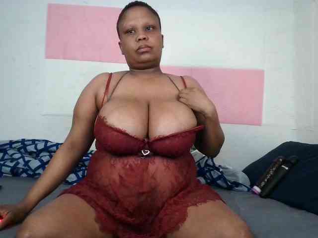 BIGTITTISXX BIGTITTISXX