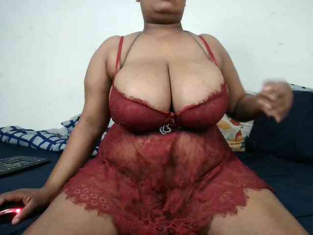 BIGTITTISXX