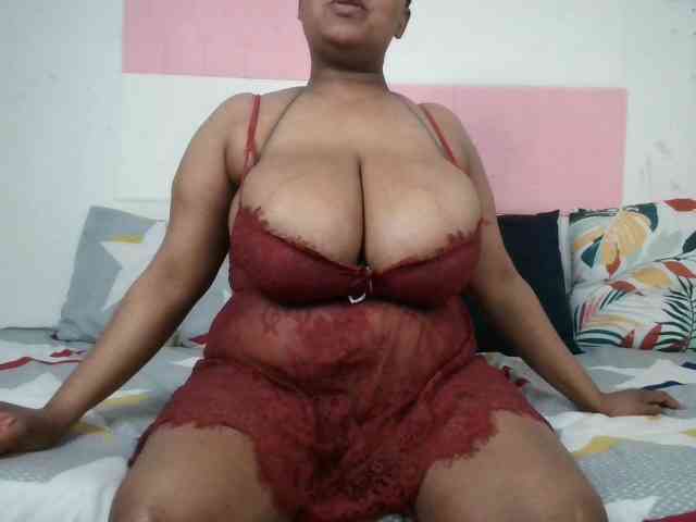 BIGTITTISXX