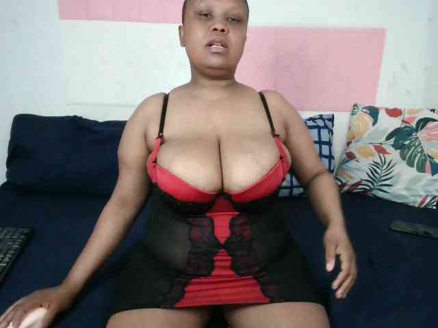 Modelo: BIGTITTISXX