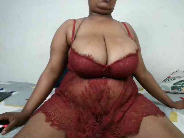 BIGTITTISXX