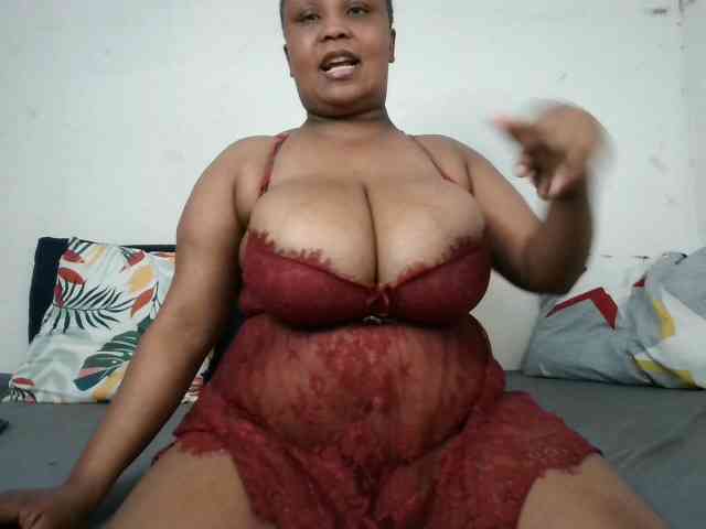 BIGTITTISXX