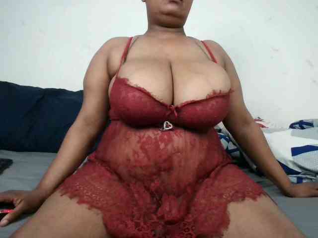BIGTITTISXX BIGTITTISXX