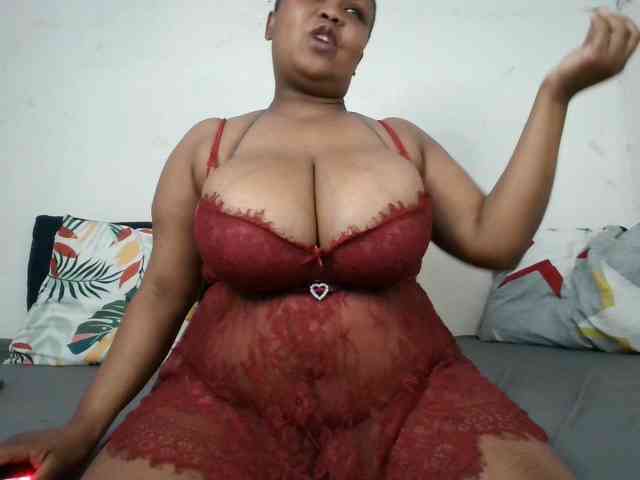 BIGTITTISXX