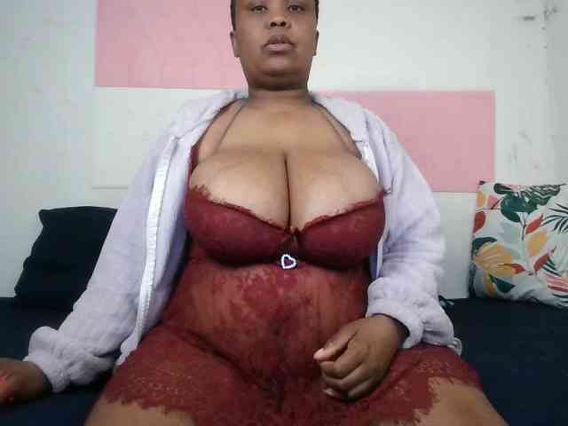 BIGTITTISXX