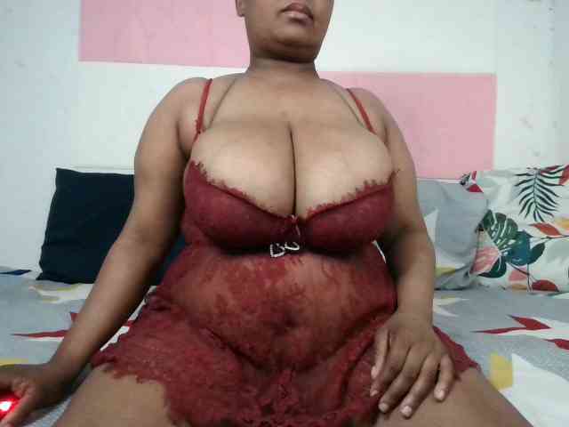 BIGTITTISXX