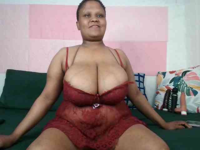 BIGTITTISXX