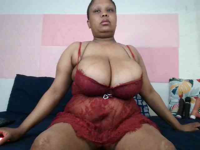 BIGTITTISXX