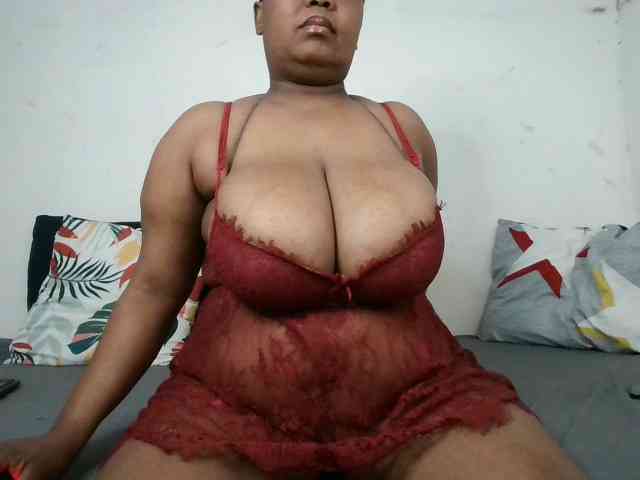 BIGTITTISXX BIGTITTISXX
