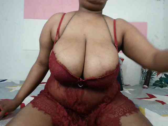 BIGTITTISXX