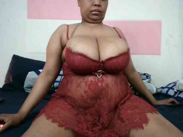 BIGTITTISXX