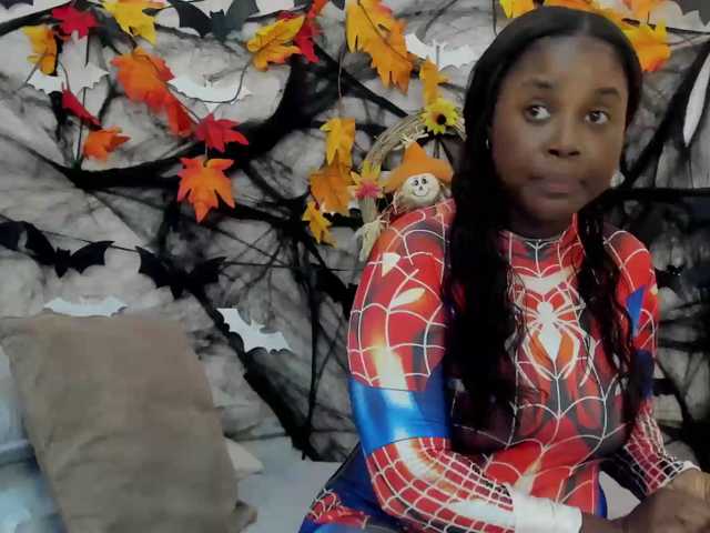 Chloe- live cam on BongaCams