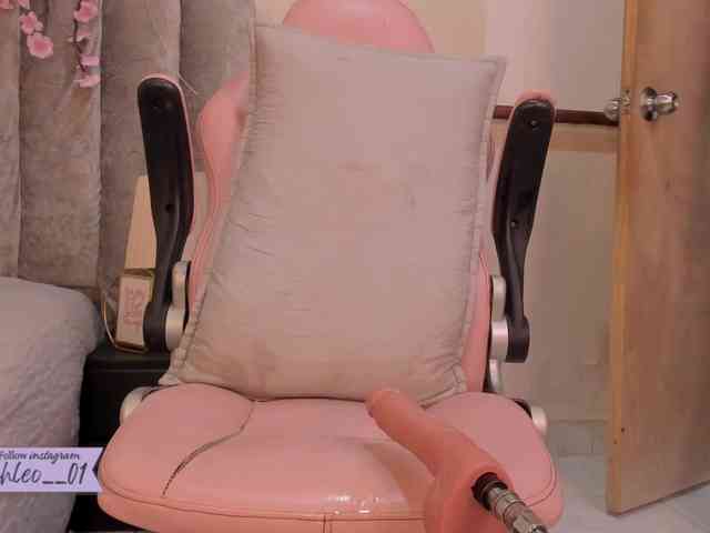 Chloe- Live Webcam on BongaCams