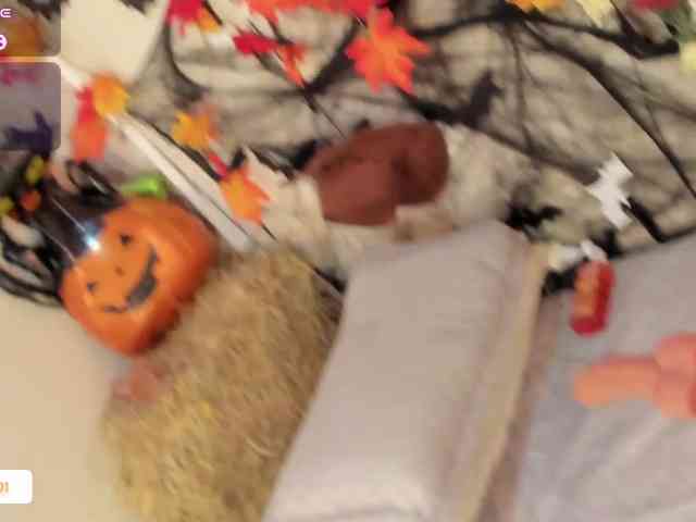 Chloe- webcam
