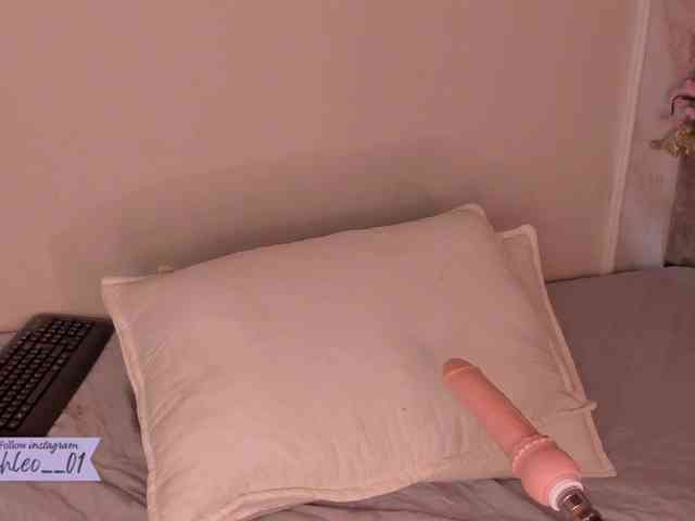 Chloe- webcam