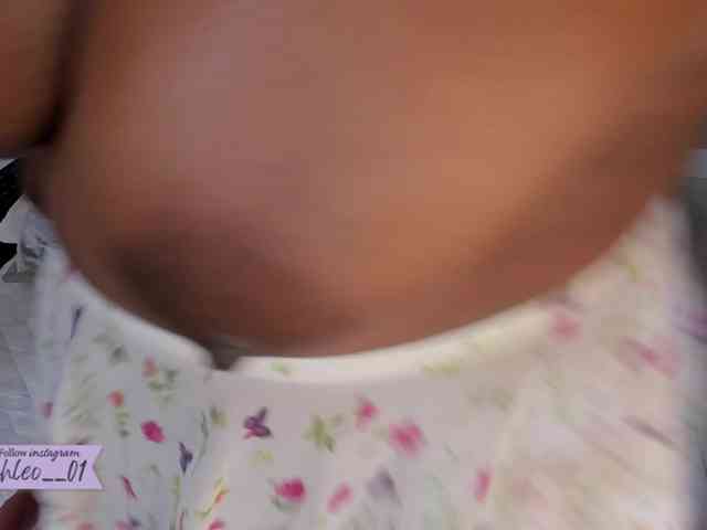 Chloe- webcam