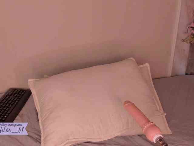 Chloe- webcam