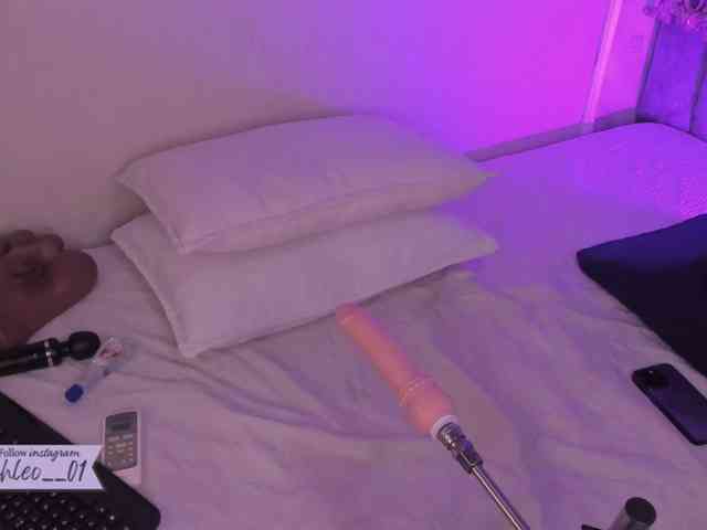 Chloe- webcam