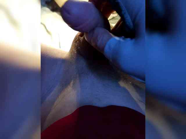 LoraSaint Live Webcam on BongaCams