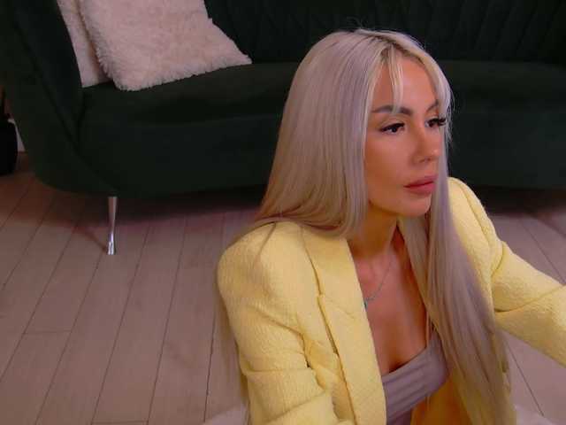 Sex chat gratuit in direct cu BailleyRush pe BongaCams