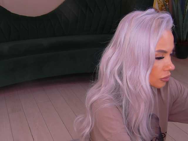 Sex chat gratuit in direct cu BailleyRush pe BongaCams