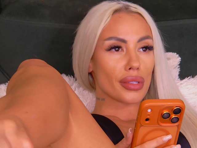 Sex chat gratuit in direct cu BailleyRush pe BongaCams