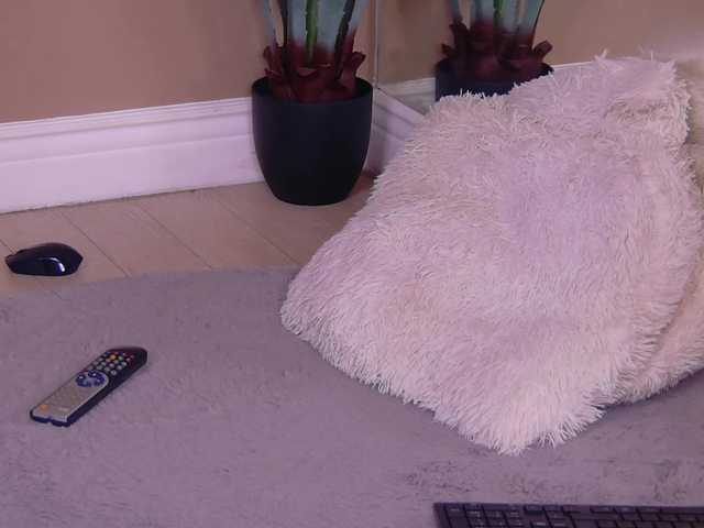 Sex chat gratuit in direct cu BailleyRush pe BongaCams