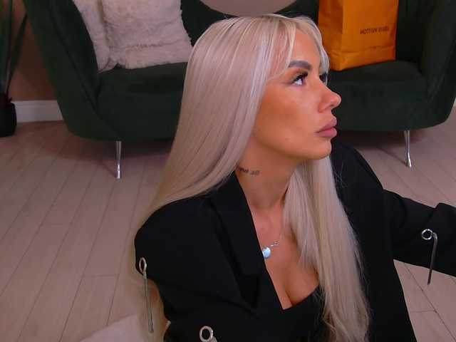 Sex chat gratuit in direct cu BailleyRush pe BongaCams