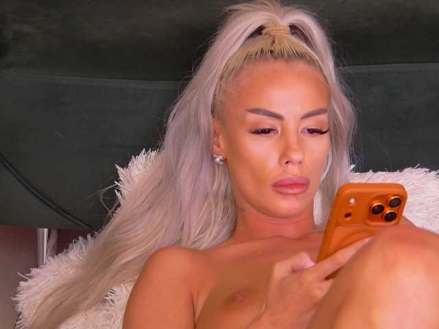bailleyrush live sex show
